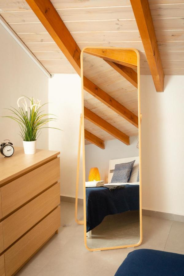 Like A Local - Boutique Suites Йерусалим Екстериор снимка